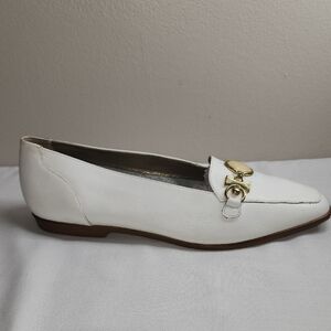 Bellini White and Gold Flats Sleek Loafers